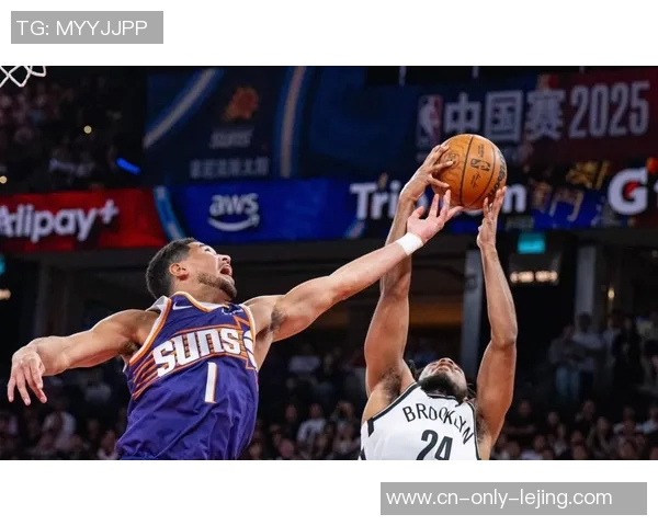 雄鹿队与活塞激战正酣球迷期待精彩对决与精彩瞬间